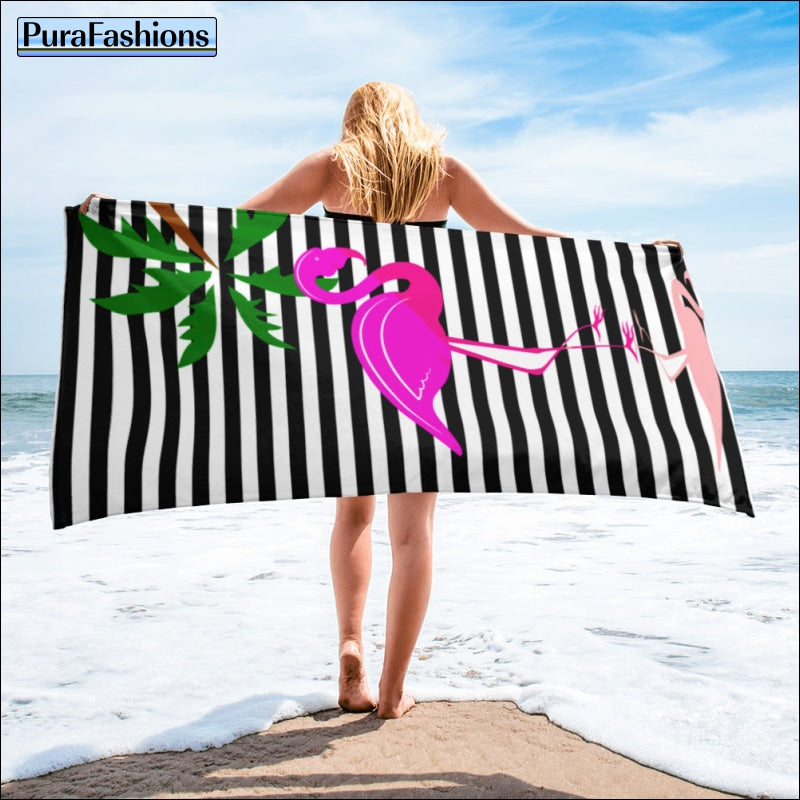 Flamingo Palm Beach Towel | PuraFashions.com
